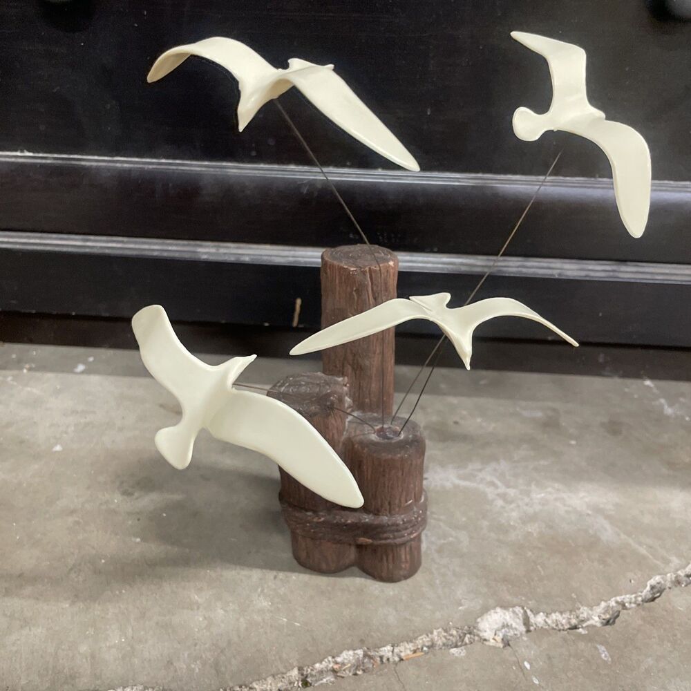 Vintage Seagulls in Flight Kinetic Art Desk Knick Knack Gull Bird Home Decor